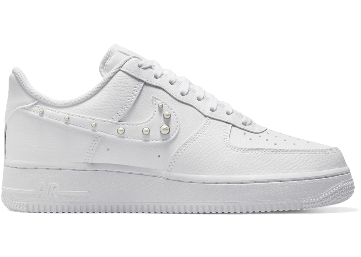 Nike Air Force 1 Low '07 White Pearl Swoosh donna IU7557-100